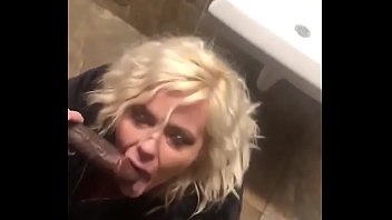 Racist milfs be in the bathroom at her sons football game