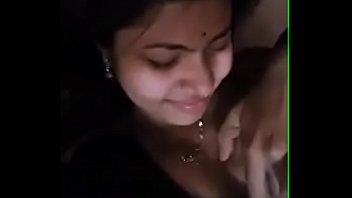 VID-20190503-PV0001-Kerala Paravur (IK) Malayalam 24 yrs old unmarried beautiful, hot and sexy girl showing her boobs to her 28 yrs old unmarried lover sex porn video