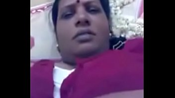 Kanchipuram Tamil 35 yrs old married temple priest Devanathan Subramani Iyer fucking 46 yrs old married hot and sexy ‘pookkaari’ Kala Rani aunty in lodge room porn video-01 @ 2009, September 14th # Part 1.