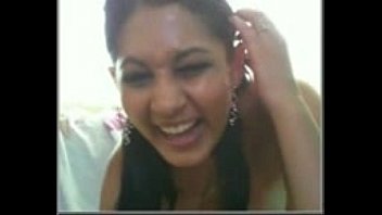 Desi Indian Hot babe on webcam must see