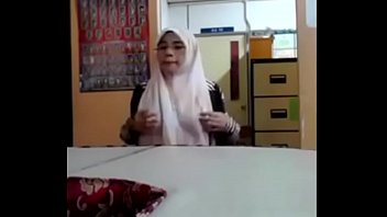 Cikgu Tudung Bertudung teacher malaysian