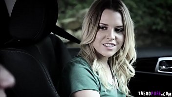 Aubrey Sinclair blowjob the drivers thick cock