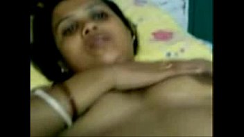 Indian Bengali village bhabhi sex video - Wowmoyback