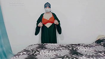 Arab Niqab Chubby Showing Big Tits and Pussy