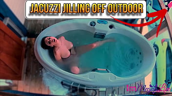 JACUZZI JILLING OFF OUTDOOR - Preview - ImMeganLive