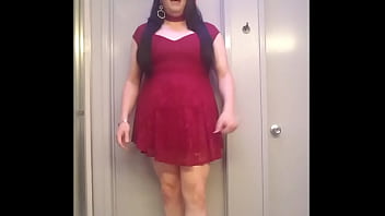 Burgundy Lace Prom Dress Outfit Video